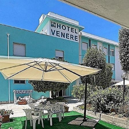 אשאה Hotel Venere מראה חיצוני תמונה