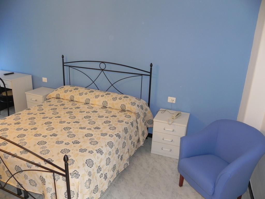 אשאה Hotel Venere מראה חיצוני תמונה