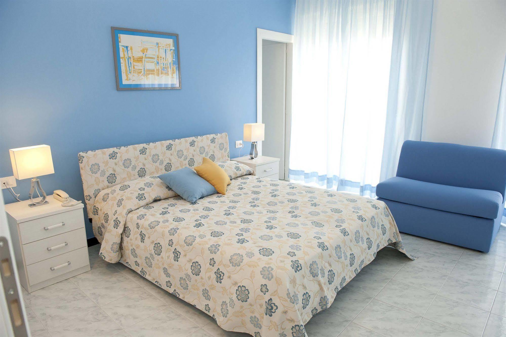 אשאה Hotel Venere מראה חיצוני תמונה