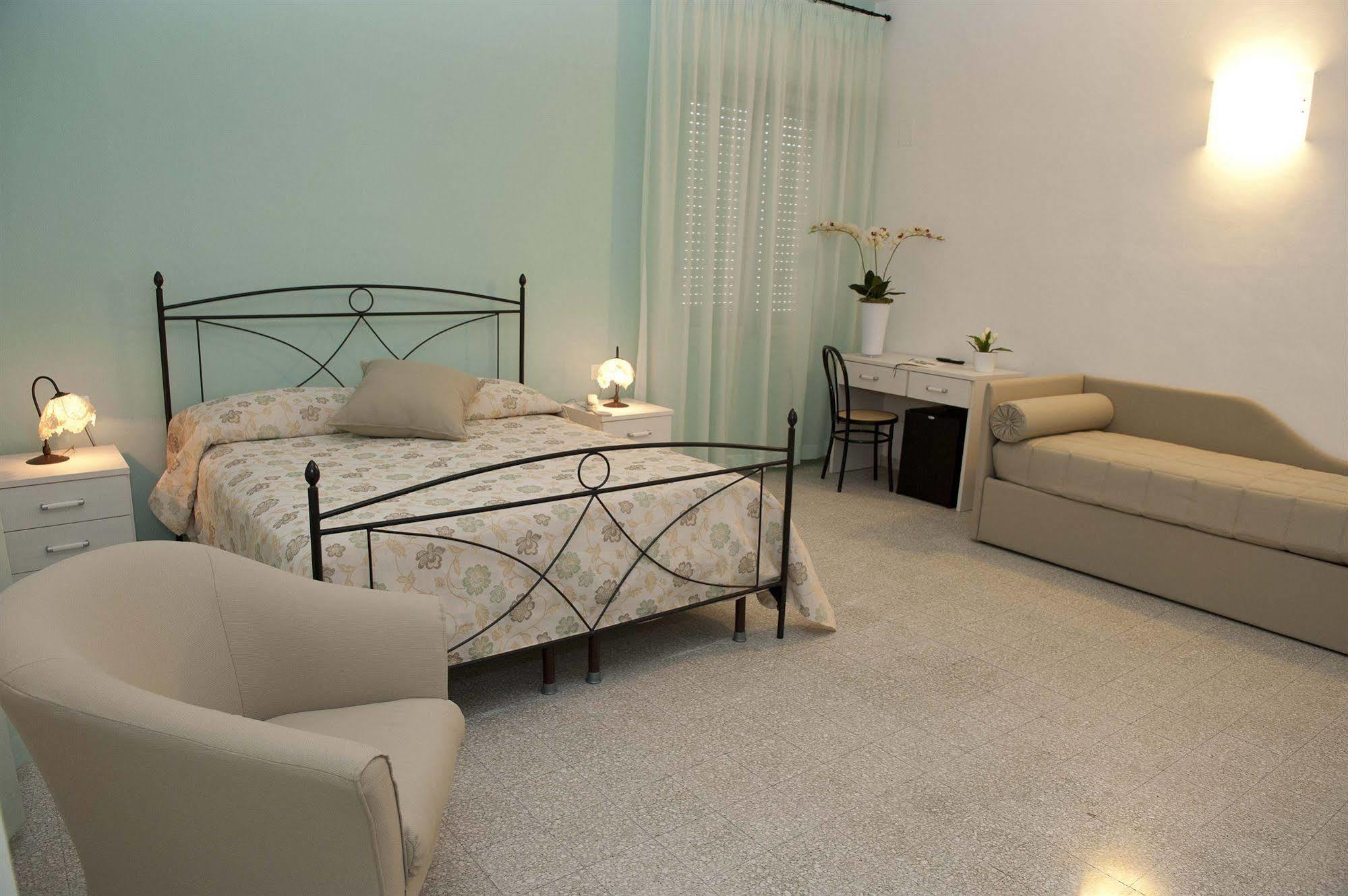 אשאה Hotel Venere מראה חיצוני תמונה