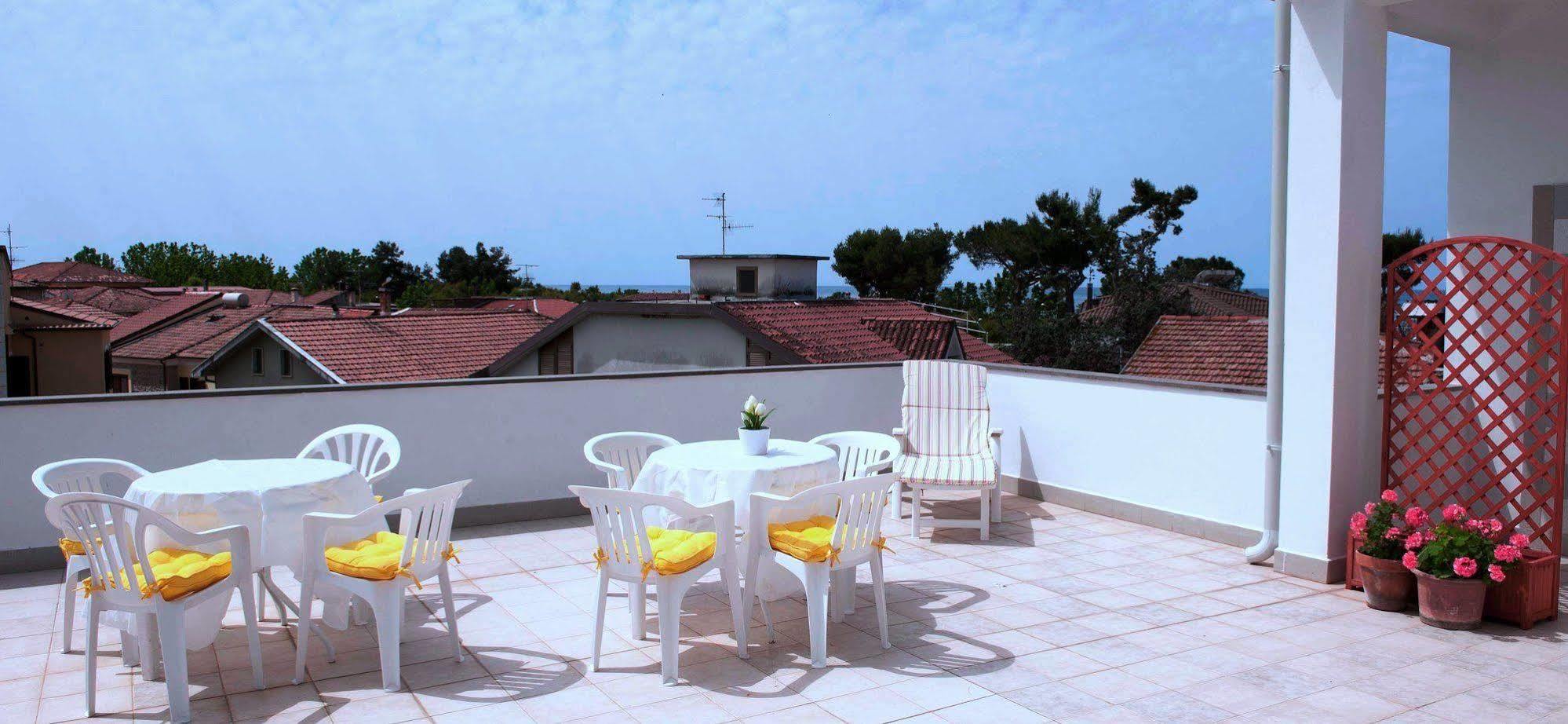 אשאה Hotel Venere מראה חיצוני תמונה